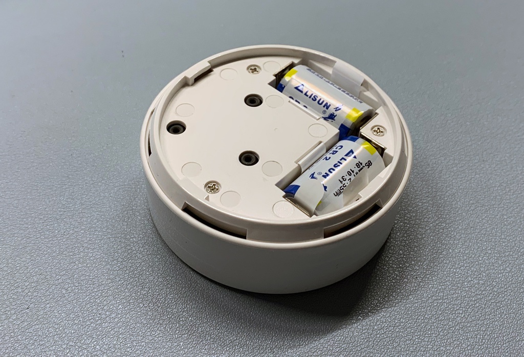M0L0 powered by Tuya - Smart smoke detector with siren - WiFi