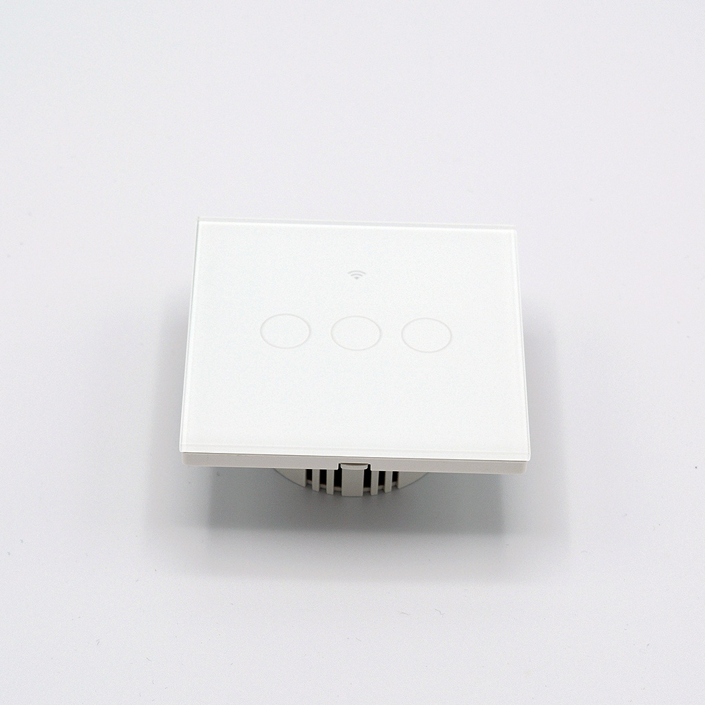 M0L0 powered by Tuya - 3 gangs Smart Light switch white color - WiFi