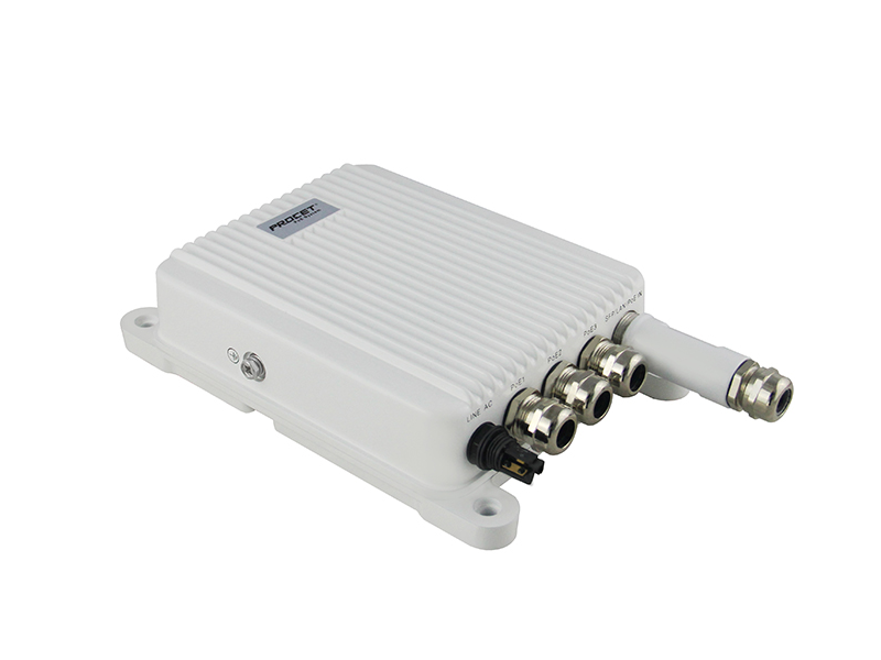 ProcetPoE PT-PS401GRF-OT - Switch gigabit PoE exterior IP67 3 salidas 802.3AT 30W 1 entrada SFP alimentación AC