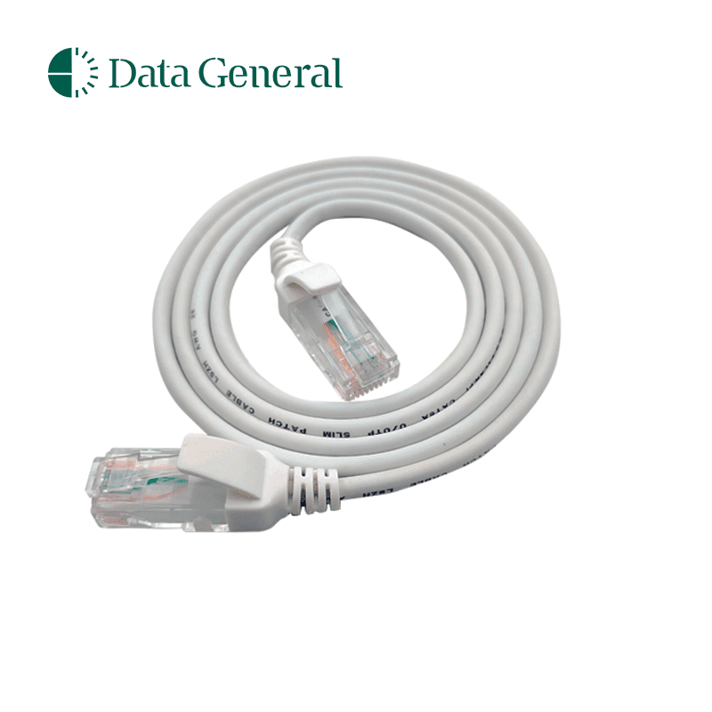 Data General DG-SLIM-CAT6A-30-W - Latiguillo UTP Categoría 6A ultraslim conector normal 30 cm. Color blanco